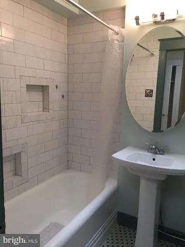 $3,300 | 104 Longfellow Street Northwest, Washington, DC 20011