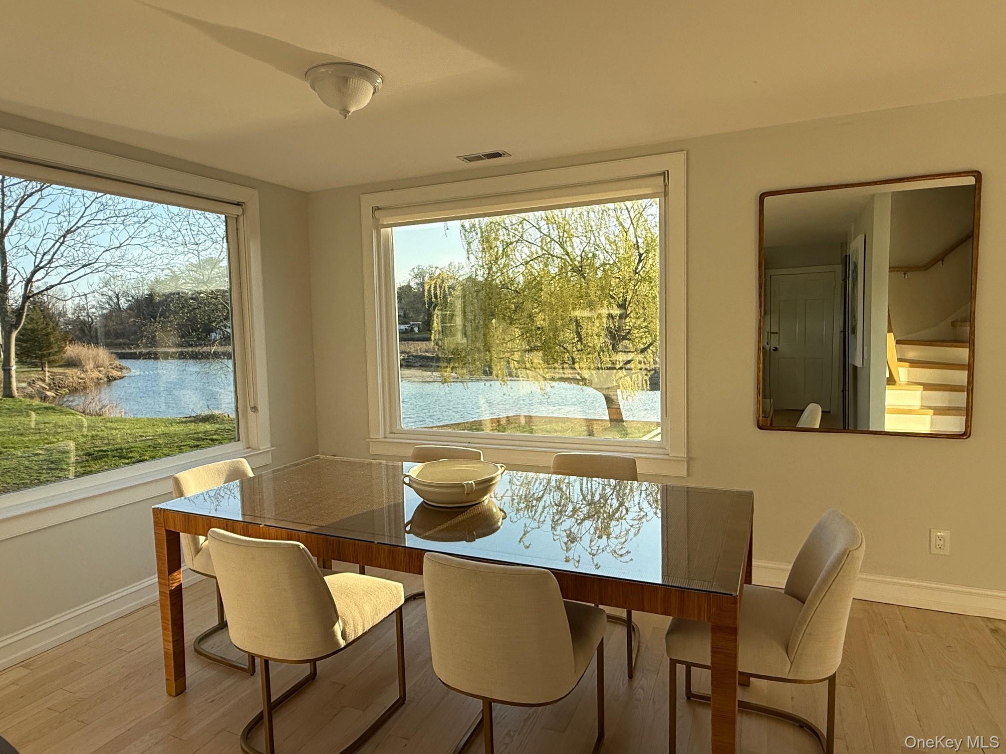 329 Centre Island Road Centre Island, NY 11771 - Photo 8 of 26