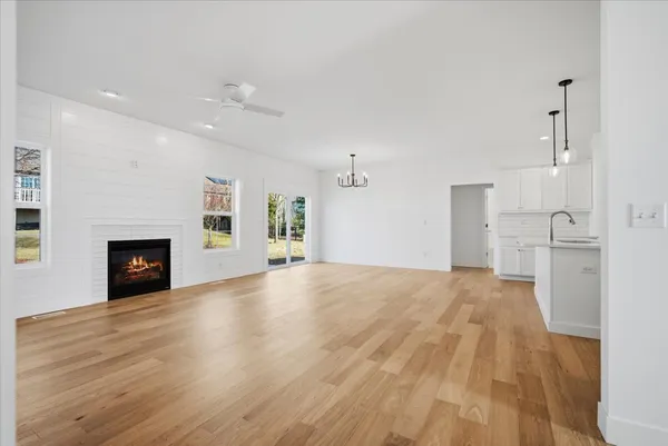 $469,900 | 807 Verkler Court, Bloomington, IL 61704