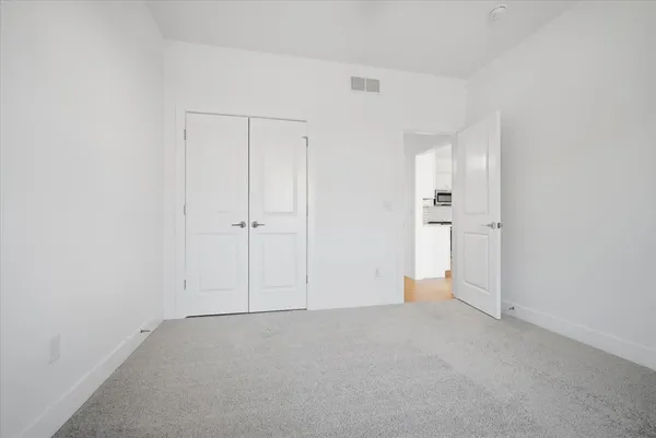 $469,900 | 807 Verkler Court, Bloomington, IL 61704