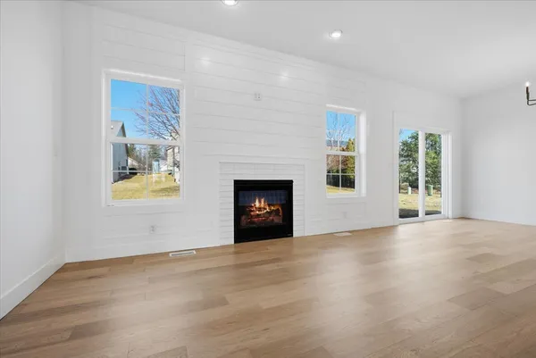 $469,900 | 807 Verkler Court, Bloomington, IL 61704