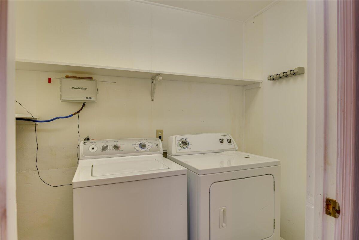 825 Brandy Road Aiken, SC 29801 - Photo 53 of 66 a utility room with dryer and washer
