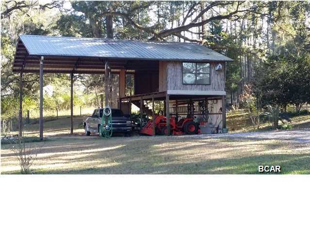 2549 David's Road Vernon, FL 32462 - Photo 4 of 15