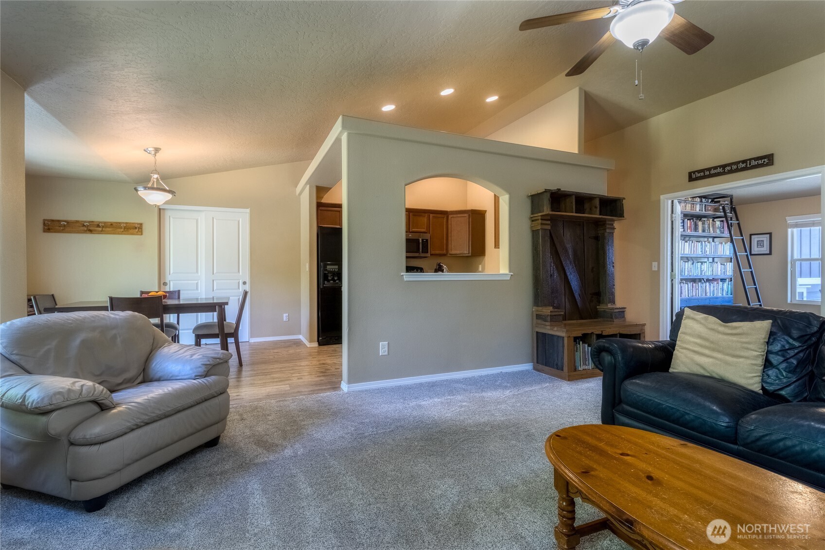 952 Highland Road Walla Walla, WA 99362 - Photo 3 of 26 Gallery Image 3
