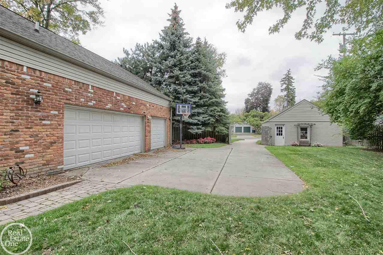 798 Pemberton Road Grosse Pointe Park, MI 48230 - Photo 41 of 47 Gallery Image 41
