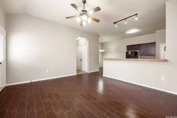 $1,295 | 953 Brown Rock Drive, New Braunfels, TX 78130