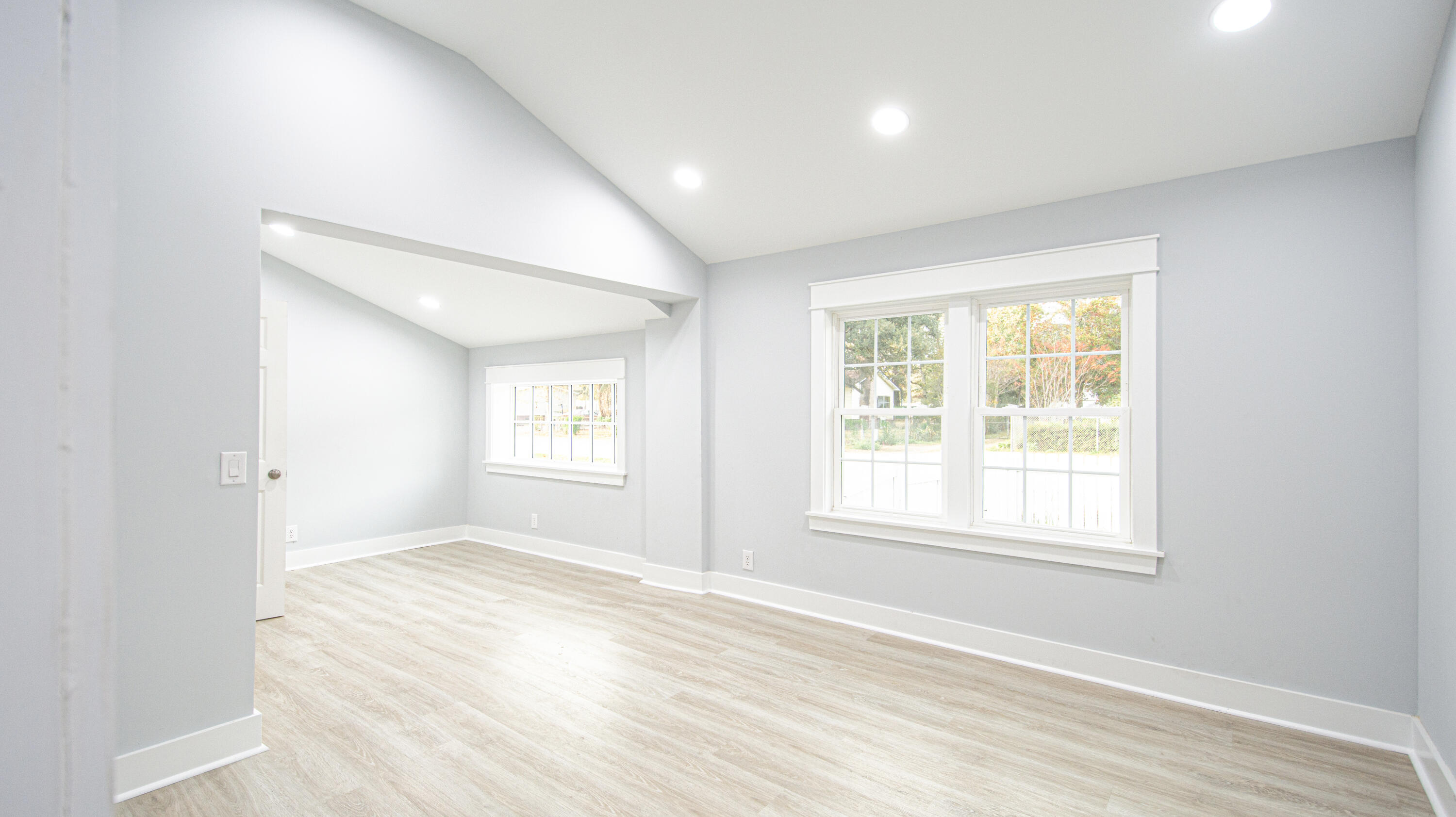 475 State Rd S-8-410 Moncks Corner, SC 29461 - Photo 13 of 19 HS-E-8
