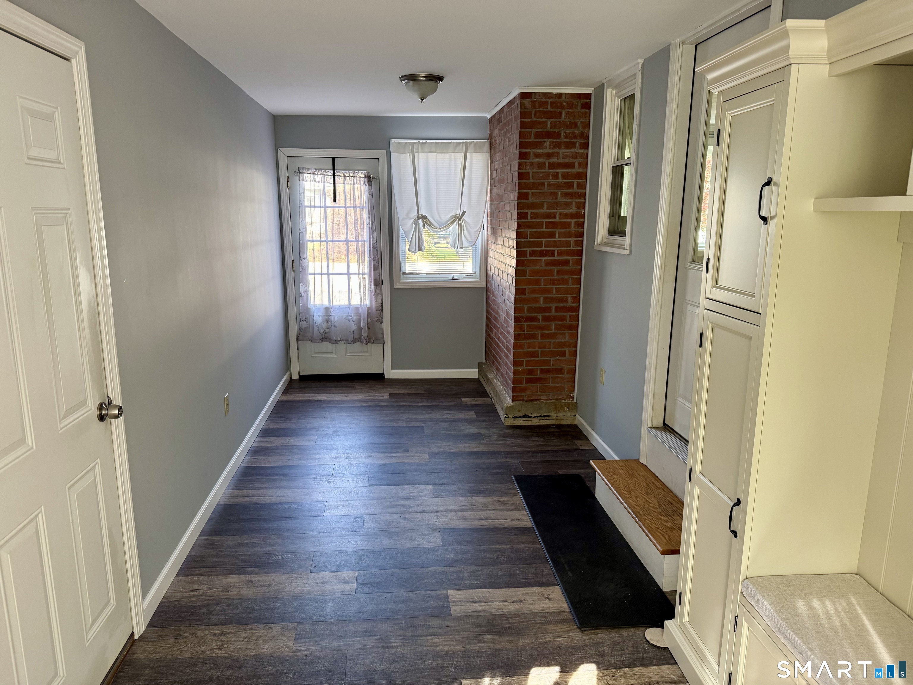 12 George Street Windham, CT 06280 - Photo 3 of 37