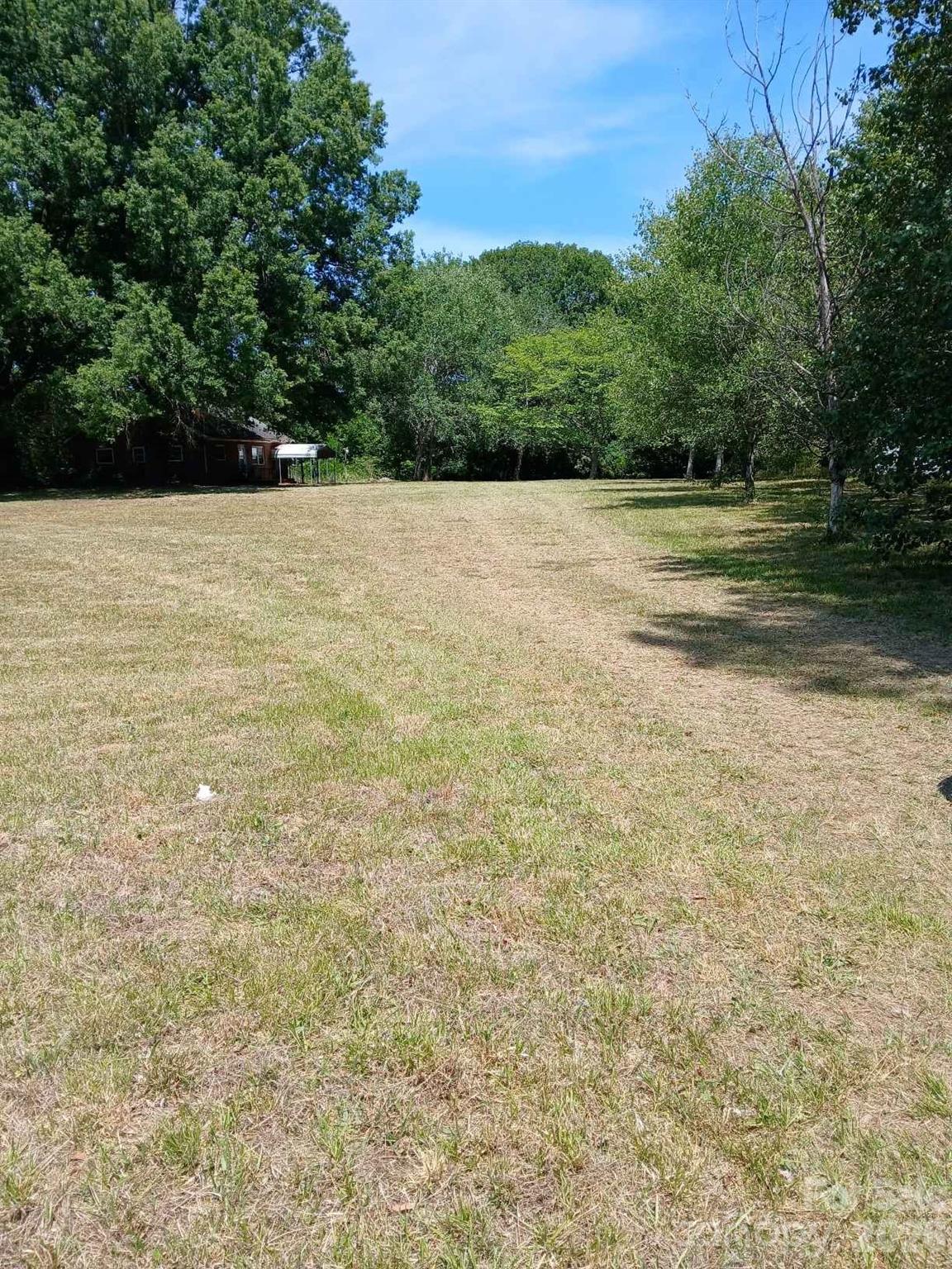 230 Cape Hickory Road Hickory, NC 28601 - Photo 5 of 9