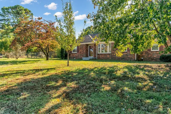 $445,000 | 2205 Crestline Drive, Nashville, TN 37214