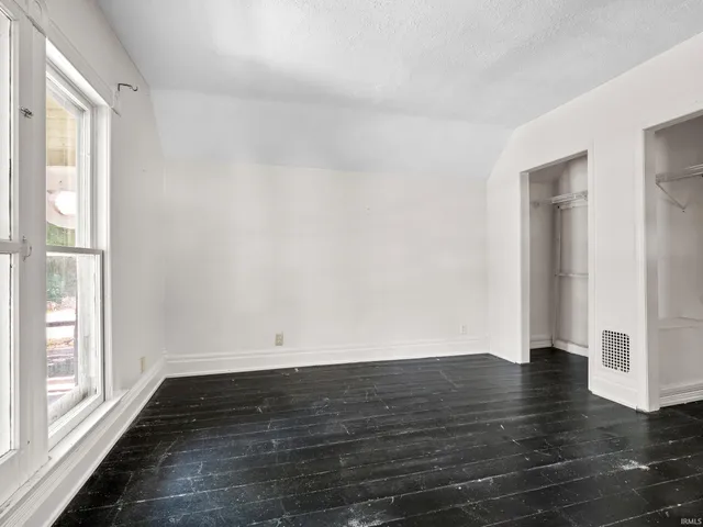 $199,500 | 308 East Broad Street, Angola, IN 46703