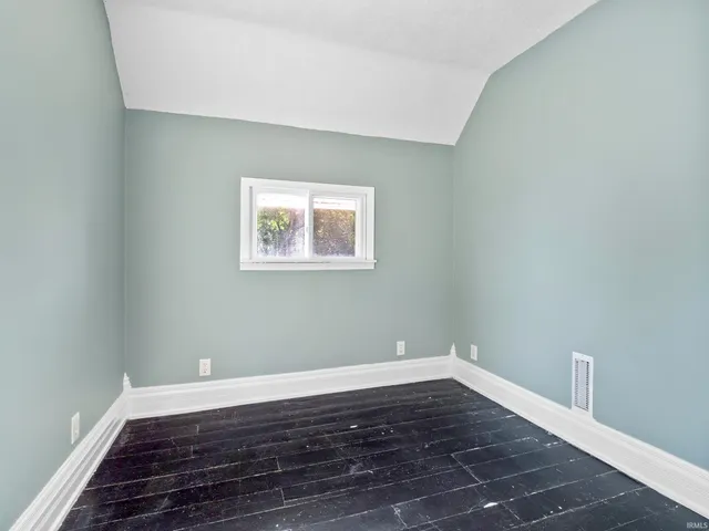 $199,500 | 308 East Broad Street, Angola, IN 46703