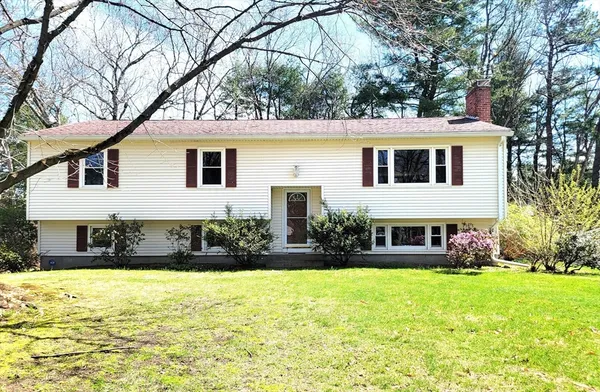 $432,000 | 205 Bel Air Drive, Longmeadow, MA 01106
