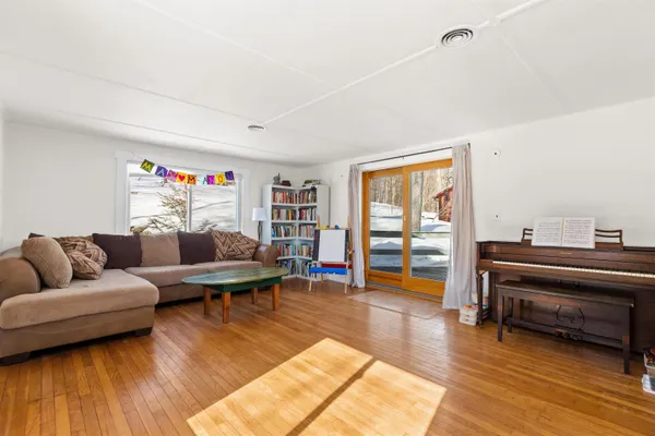 $579,000 | 9 Kelsea Avenue, Center Harbor, NH 03226