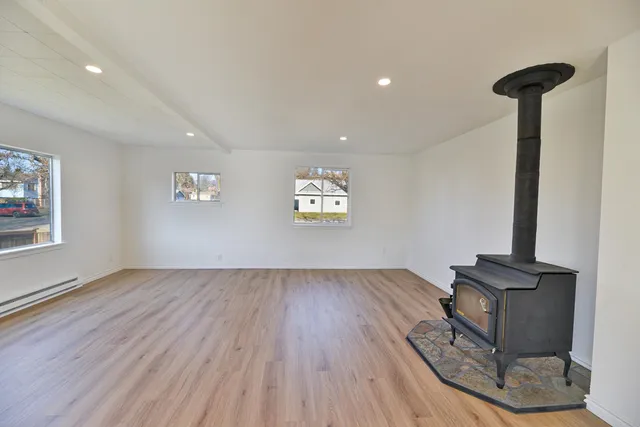 $399,000 | 2912 North Hemlock Street, Spokane, WA 99205