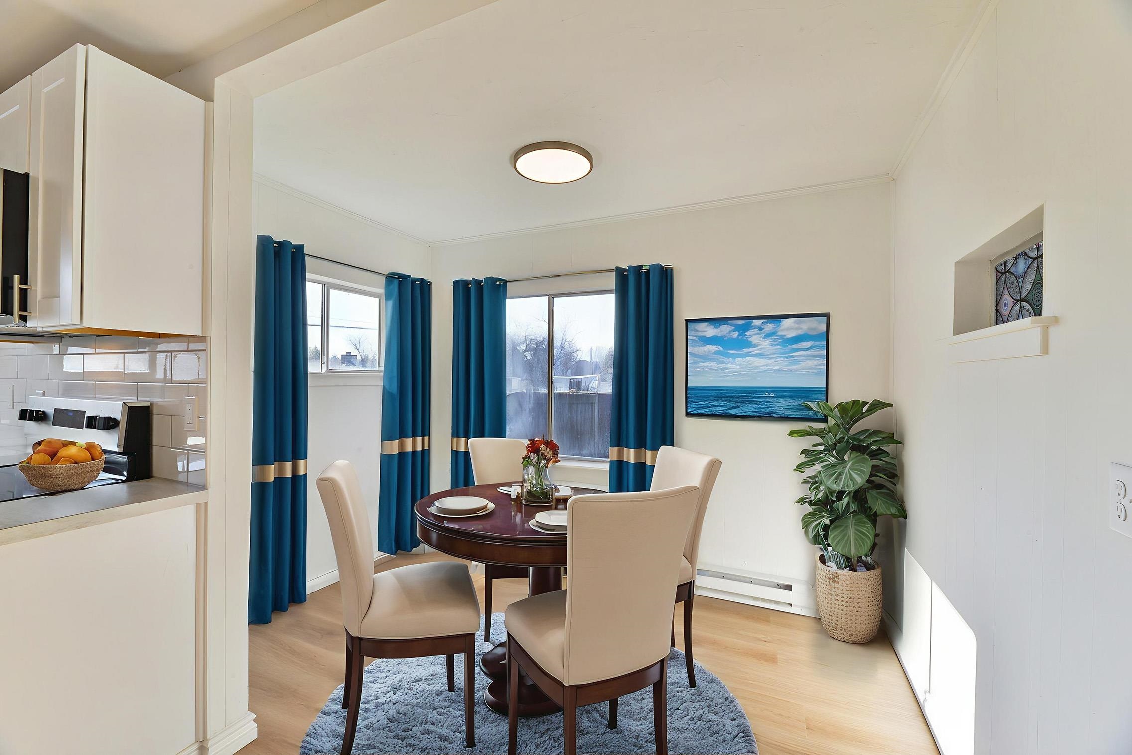 2912 North Hemlock Street Spokane, WA 99205 - Photo 5 of 32