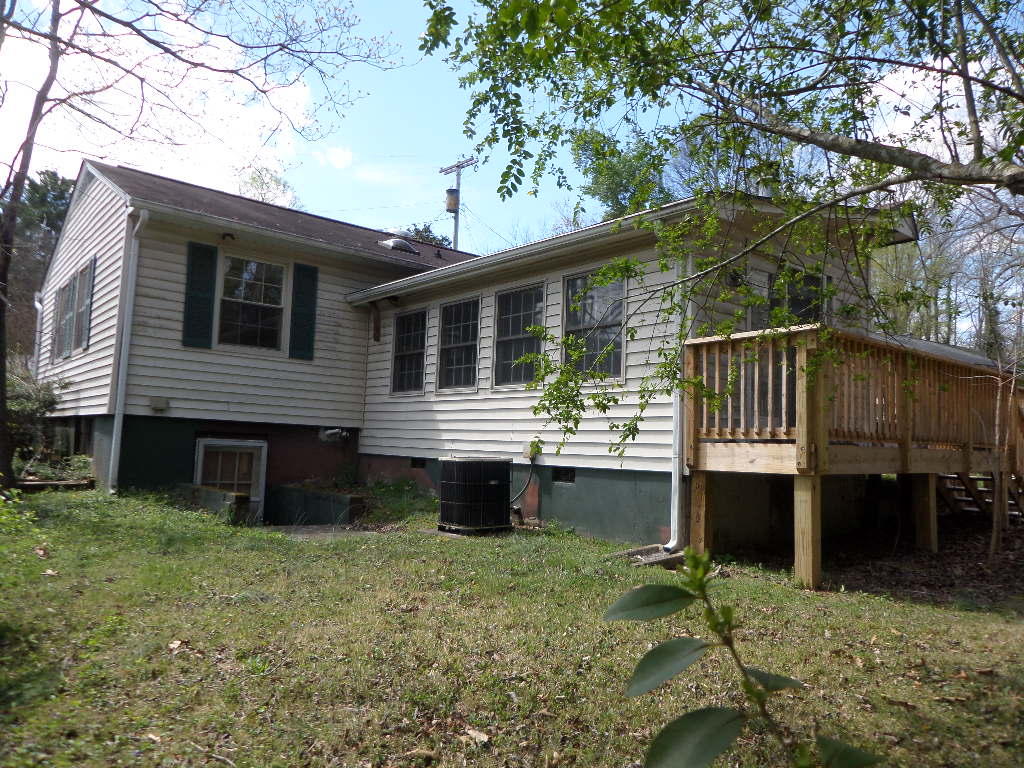102 Amherst Lane Oak Ridge, TN 37830 - Photo 22 of 23 Right View