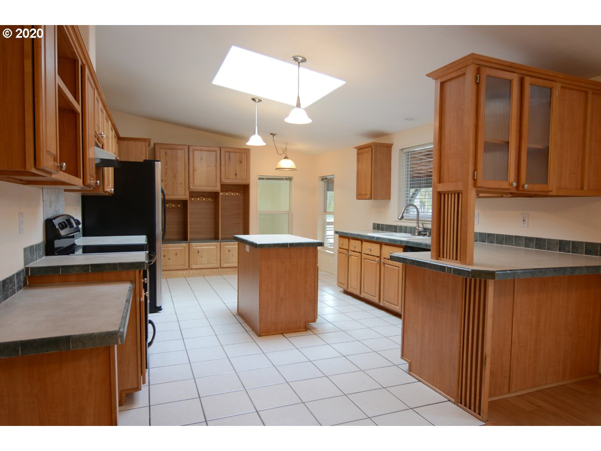 55730 Blue Eagle Road Bend, OR 97707 - Photo 23 of 25