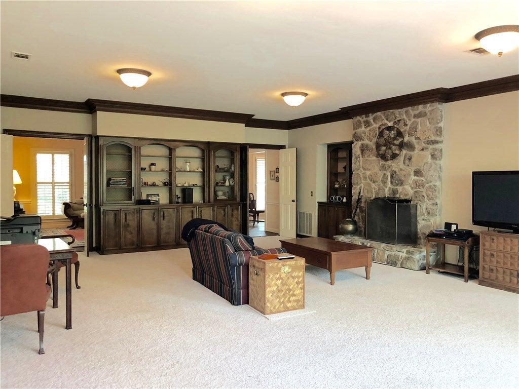 2526 Waterford Road Auburn, AL 36832 - Photo 11 of 11 Gallery Image 11