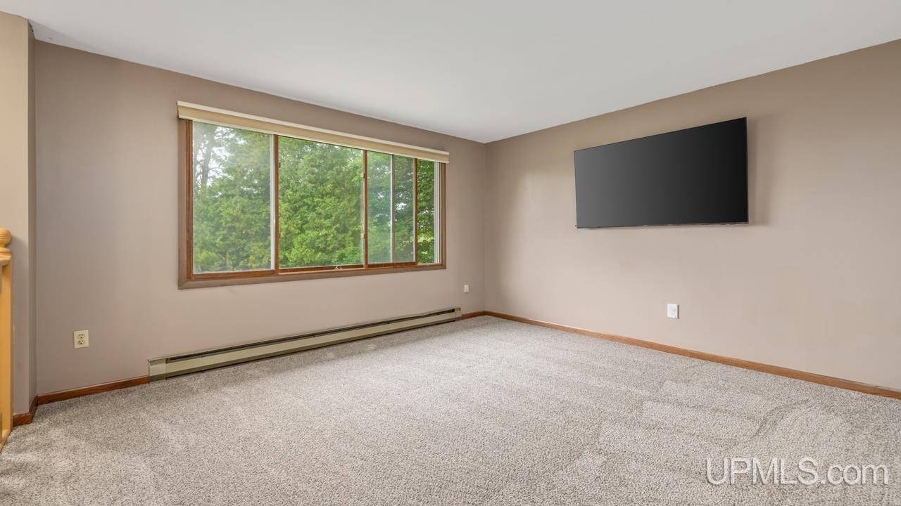 N1572 Hamilton Lake Road Vulcan, MI 49892 - Photo 3 of 27