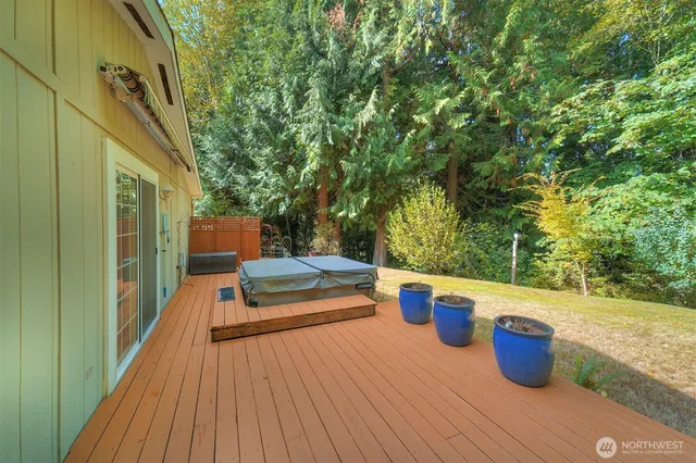 a view of outdoor space and living room