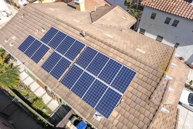 a view of an outdoor space