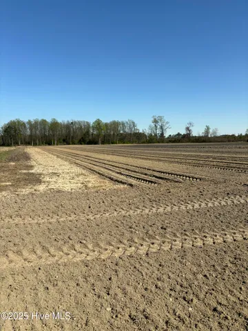 $2,250,000 | 103 South Julius Monk Mhp Lane, Kenansville, NC 28349