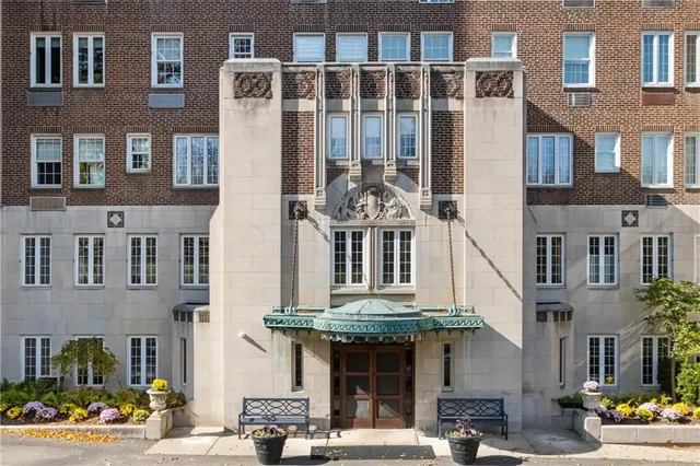 $2,295,000 | 5023 Frew Street, Unit 6BC, Pittsburgh, PA 15213