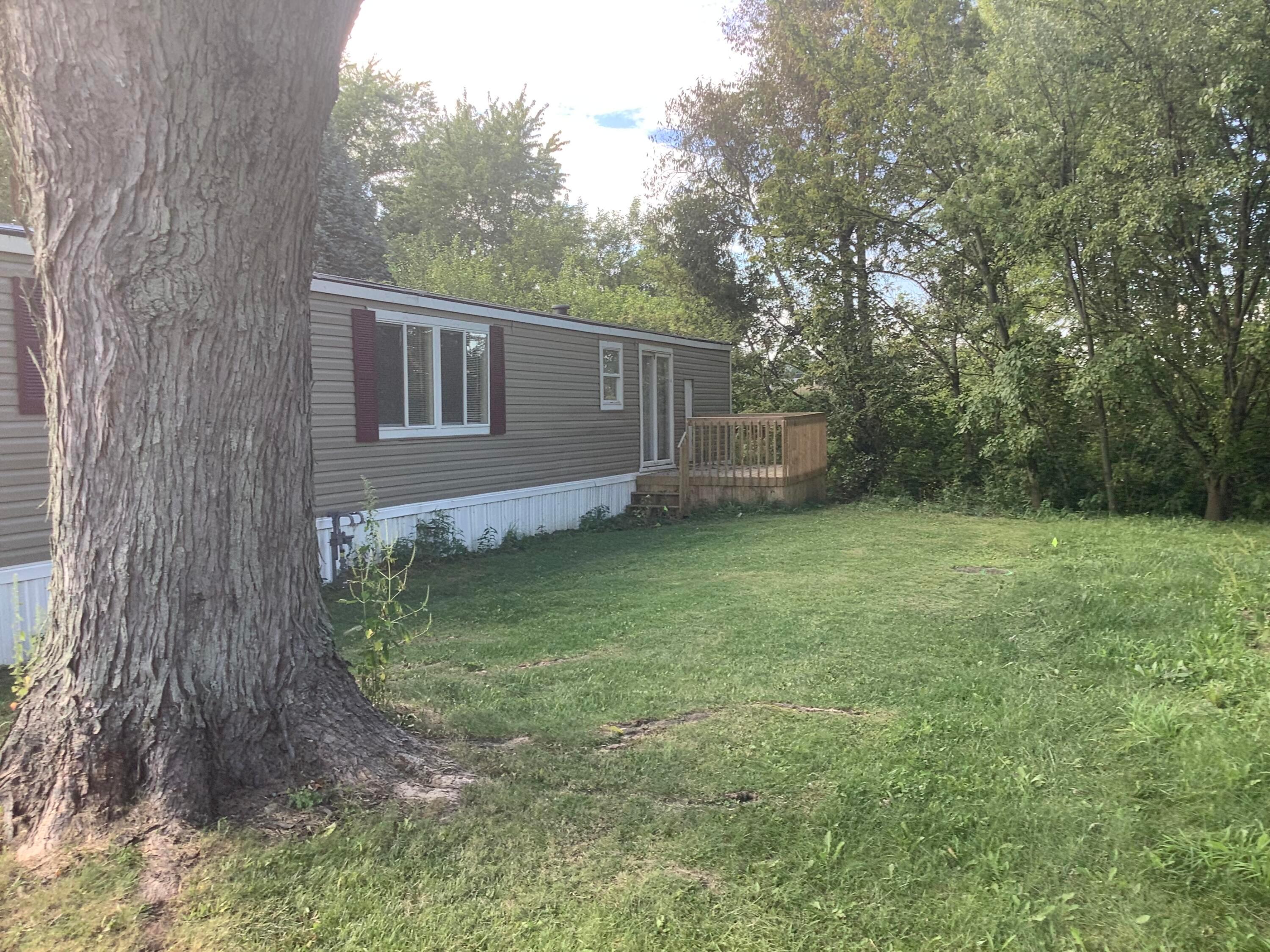 8565 Smith-Calhoun Road, Unit 157 Plain City, OH 43064 - Photo 2 of 17 IMG_3919