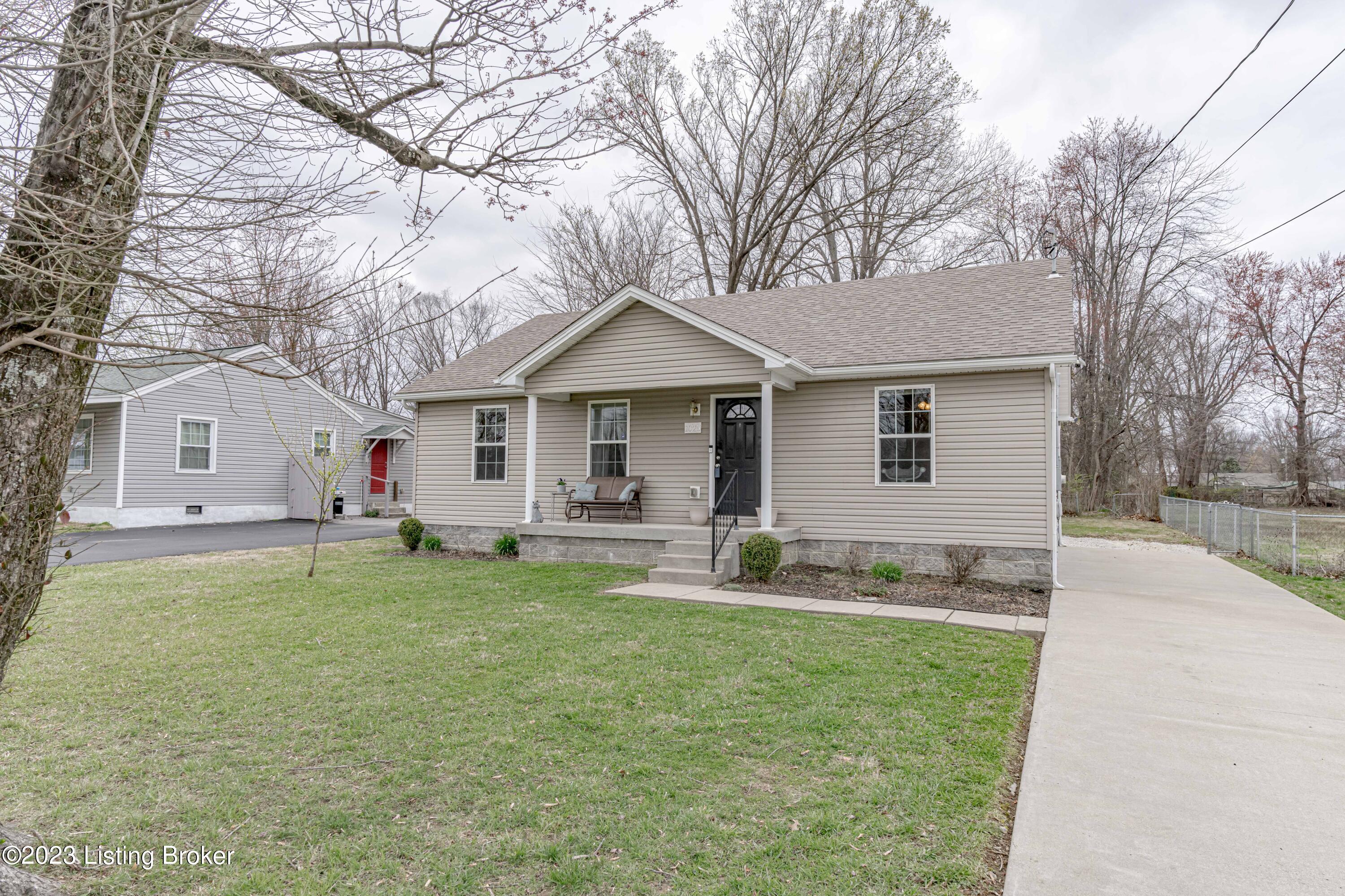 1025 Reeves Road Louisville, KY 40219 - Photo 41 of 41 DSC07654