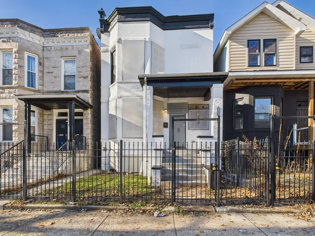$372,500 | 6642 South Drexel Avenue, Chicago, IL 60637