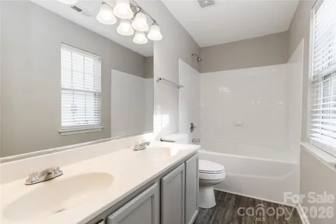 $275,000 | 2721 Fairstone Avenue, Charlotte, NC 28269
