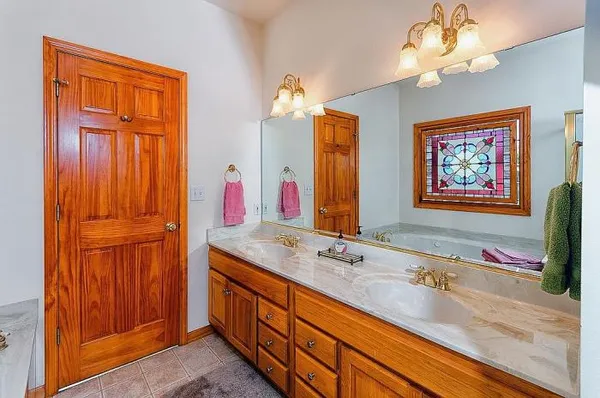 $498,000 | 11680 Piasa Drive, Elsah, IL 62028
