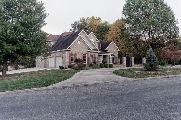 $498,000 | 11680 Piasa Drive, Elsah, IL 62028