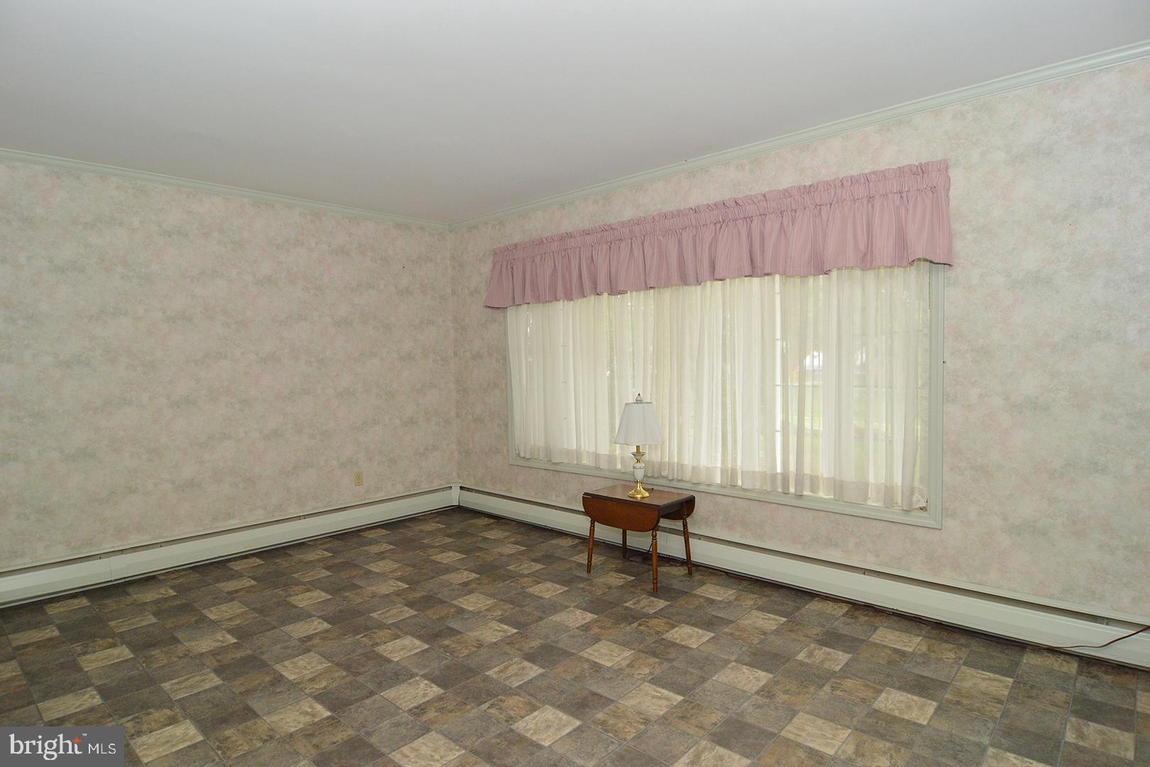 5206 Sioux Road Temple, PA 19560 - Photo 10 of 46 Gallery Image 10