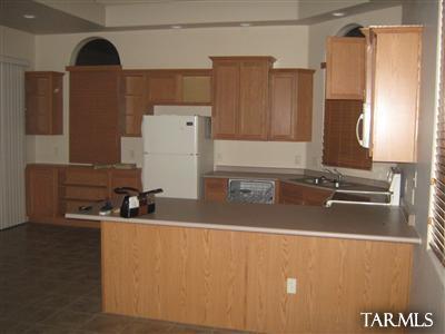 5739 West Treasure Point Place Tucson, AZ 85713 - Photo 10 of 18