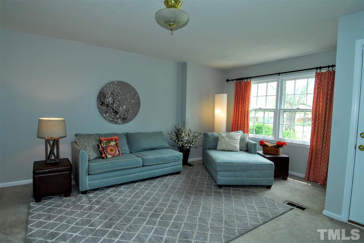 2913 Wicklow Place Raleigh, NC 27604 - Photo 4 of 21