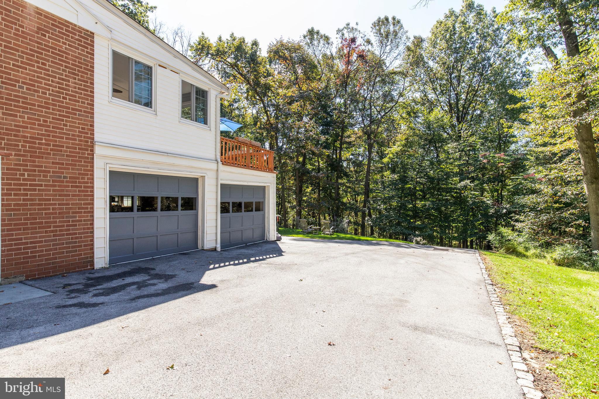 651 Crestwood Road Wayne, PA 19087 - Photo 29 of 36