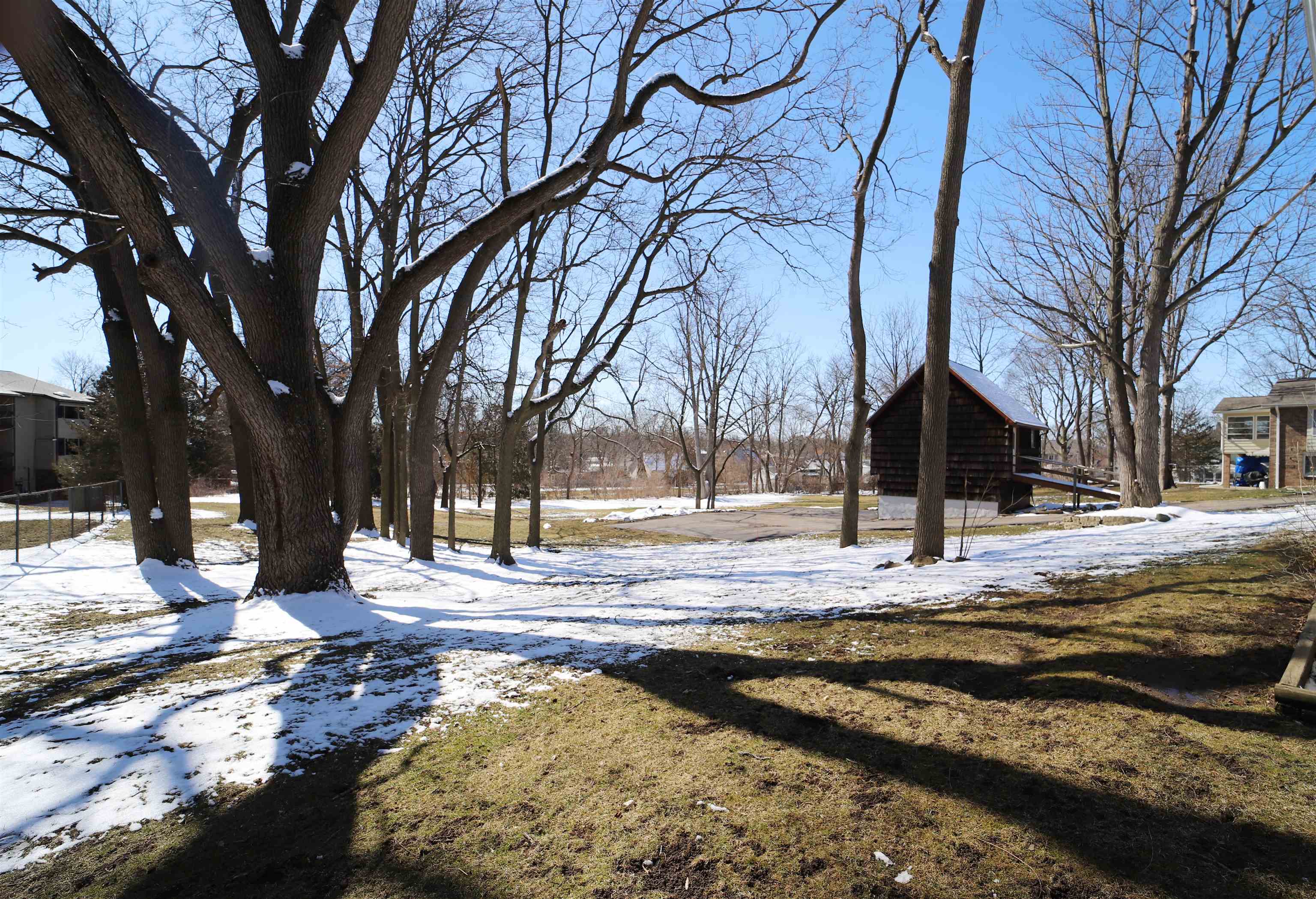 508 Chamberlain Street Flushing, MI 48433 - Photo 25 of 28 50103440-24.JPG