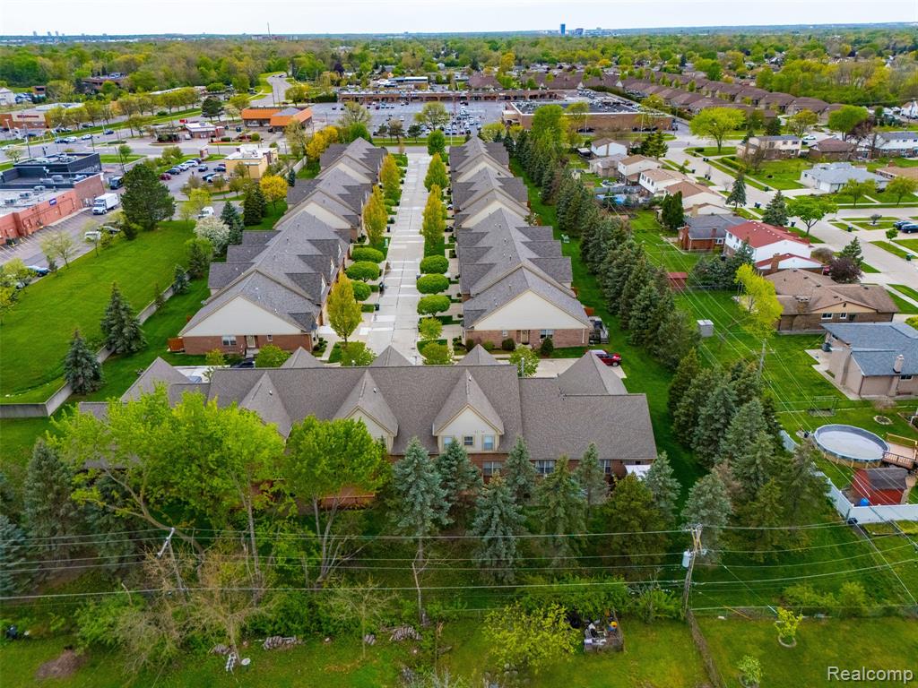 4212 April Lane Sterling Heights, MI 48310 - Photo 55 of 61
