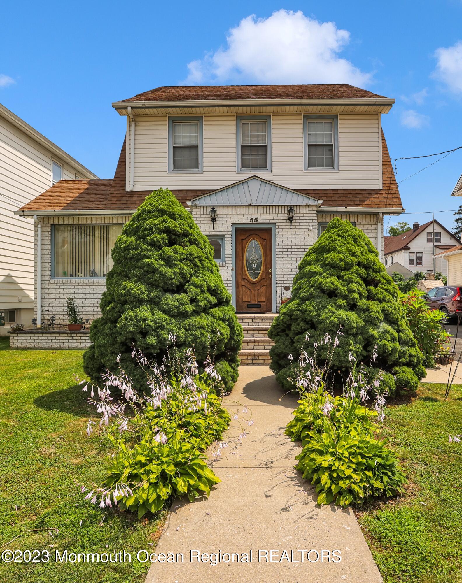55 Pershing Avenue Elizabeth, NJ 07202 - Photo 2 of 28 8V7A4408 (2)