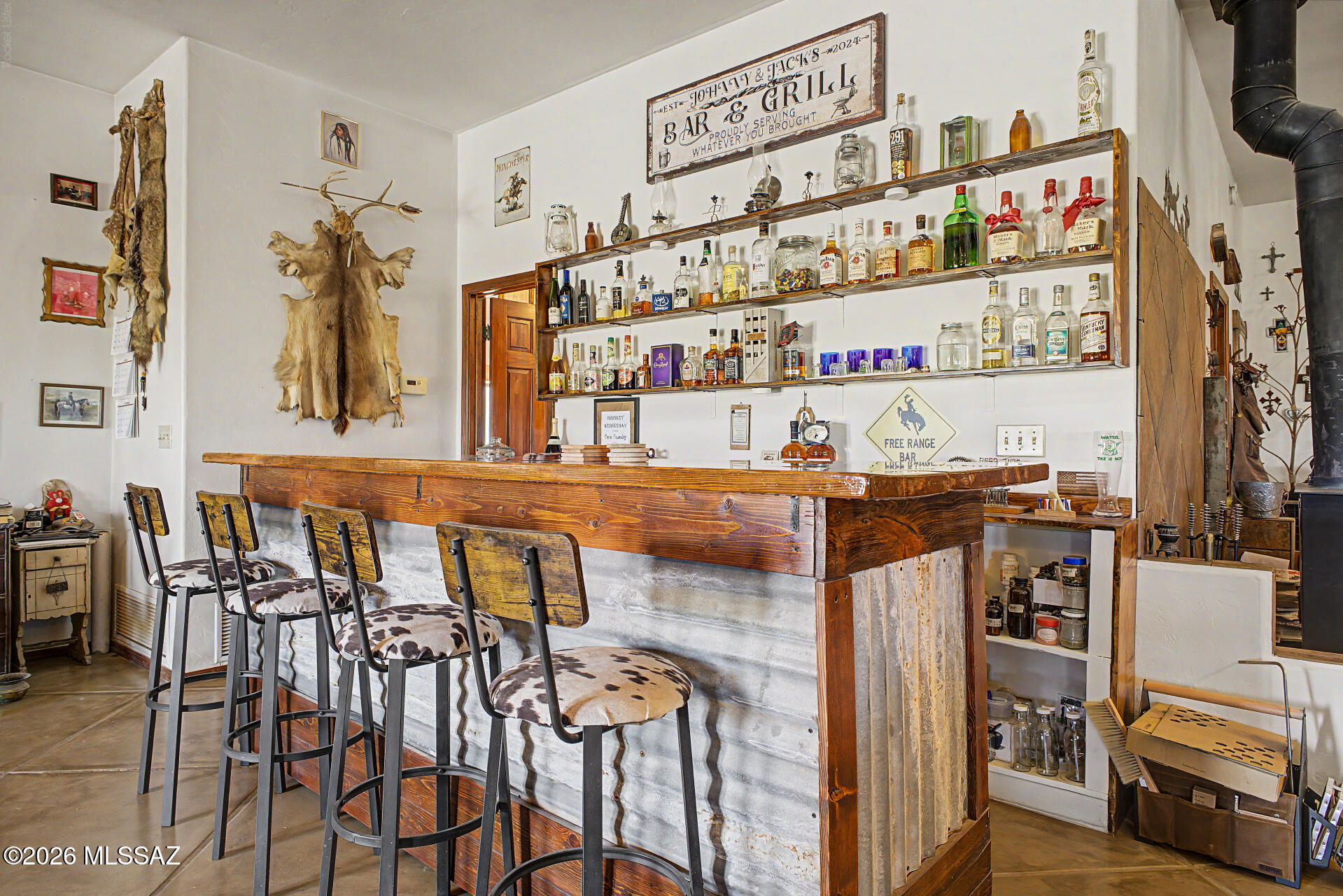14721 East Colossal Cave Road Vail, AZ 85641 - Photo 12 of 50 Built in bar
