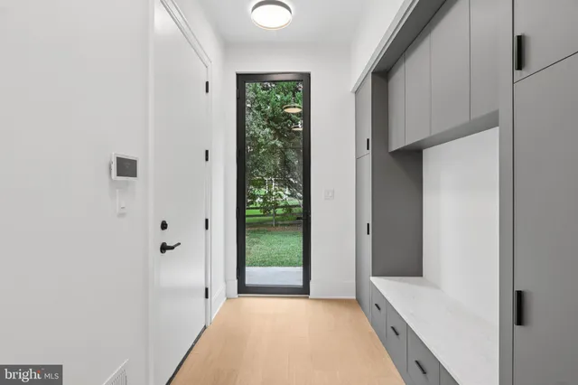 $4,595,000 | 1039 Harriman Street, Great Falls, VA 22066