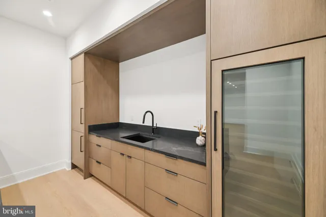 $4,595,000 | 1039 Harriman Street, Great Falls, VA 22066