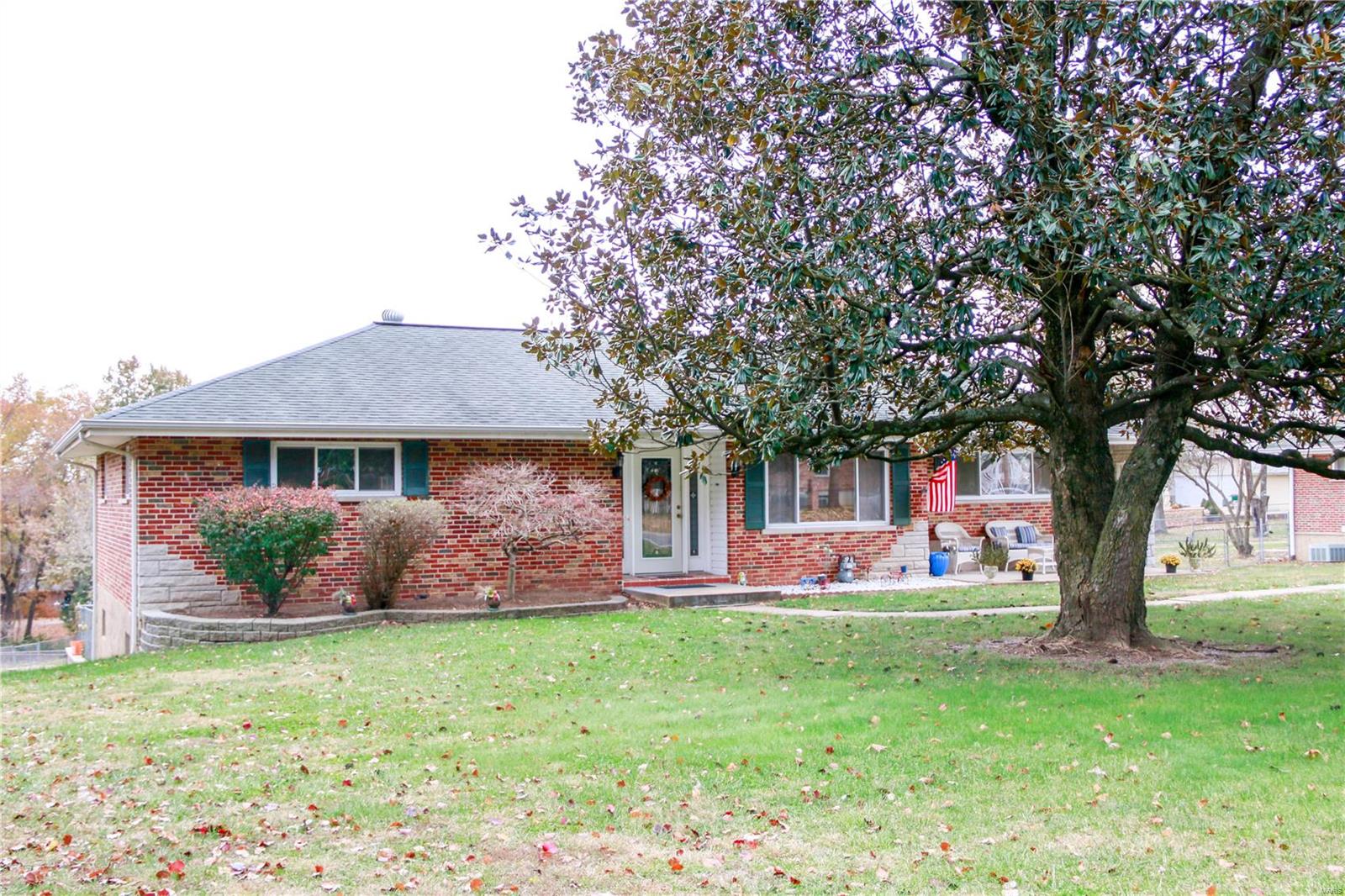 5416 Kerth Road St. Louis, MO 63128 - Photo 2 of 31 Gallery Image 2
