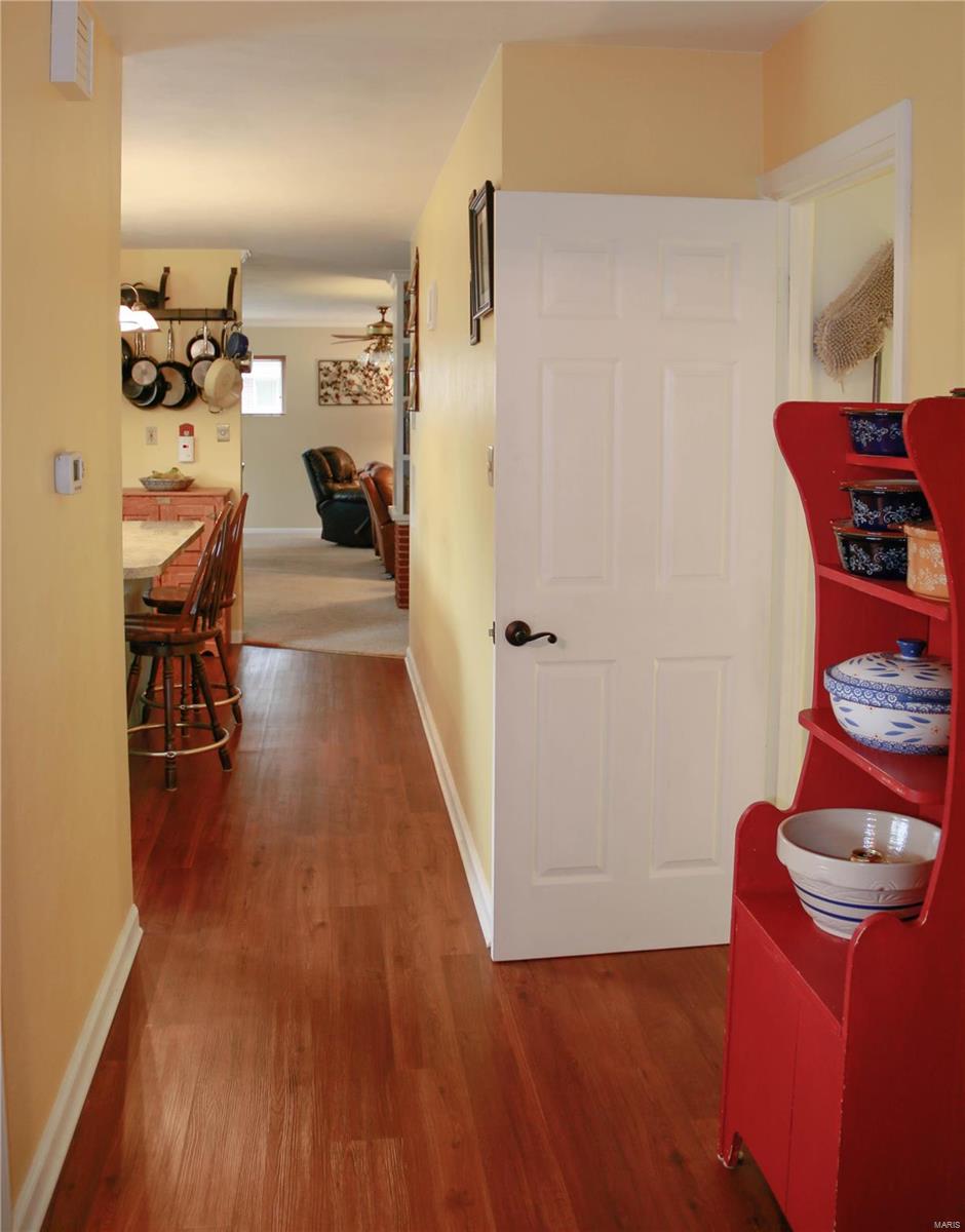 5416 Kerth Road St. Louis, MO 63128 - Photo 12 of 31 Gallery Image 12