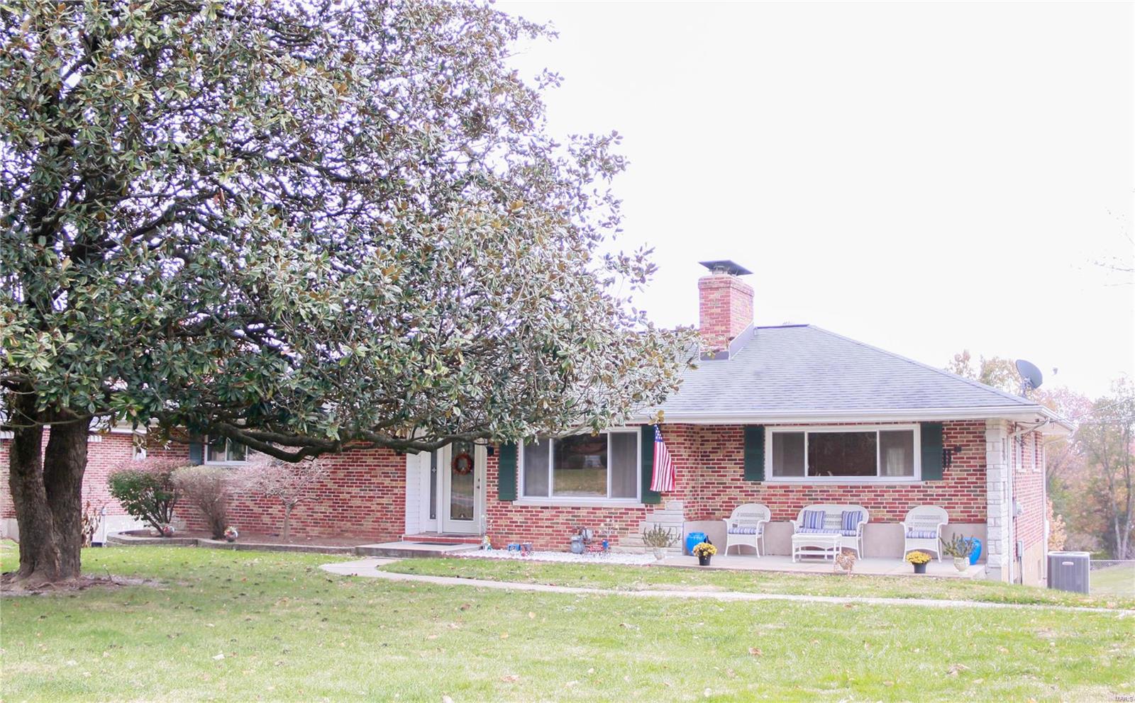 5416 Kerth Road St. Louis, MO 63128 - Photo 3 of 31 Gallery Image 3