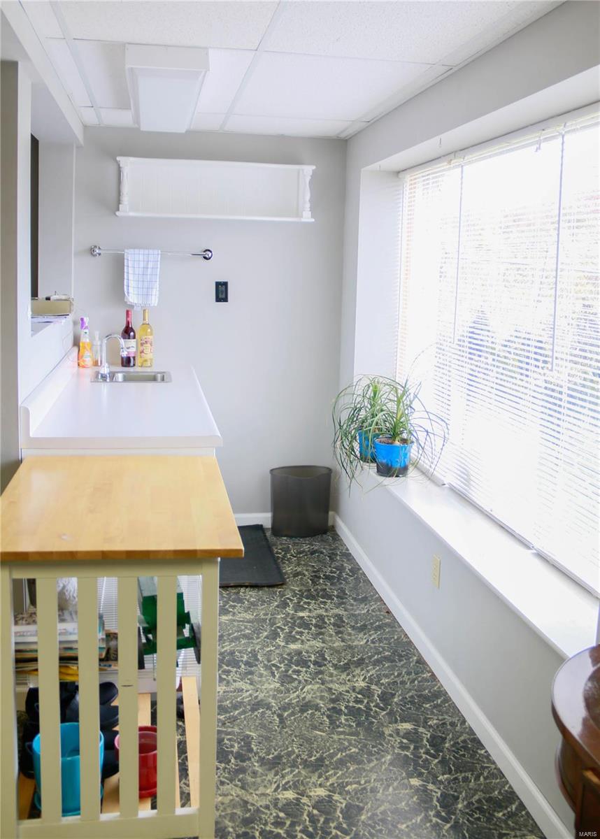 5416 Kerth Road St. Louis, MO 63128 - Photo 21 of 31 Gallery Image 21