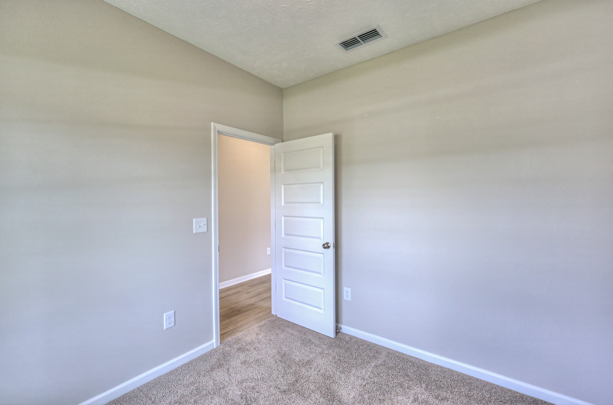 94 North Fork Branch Road Normandy, TN 37360 - Photo 7 of 36