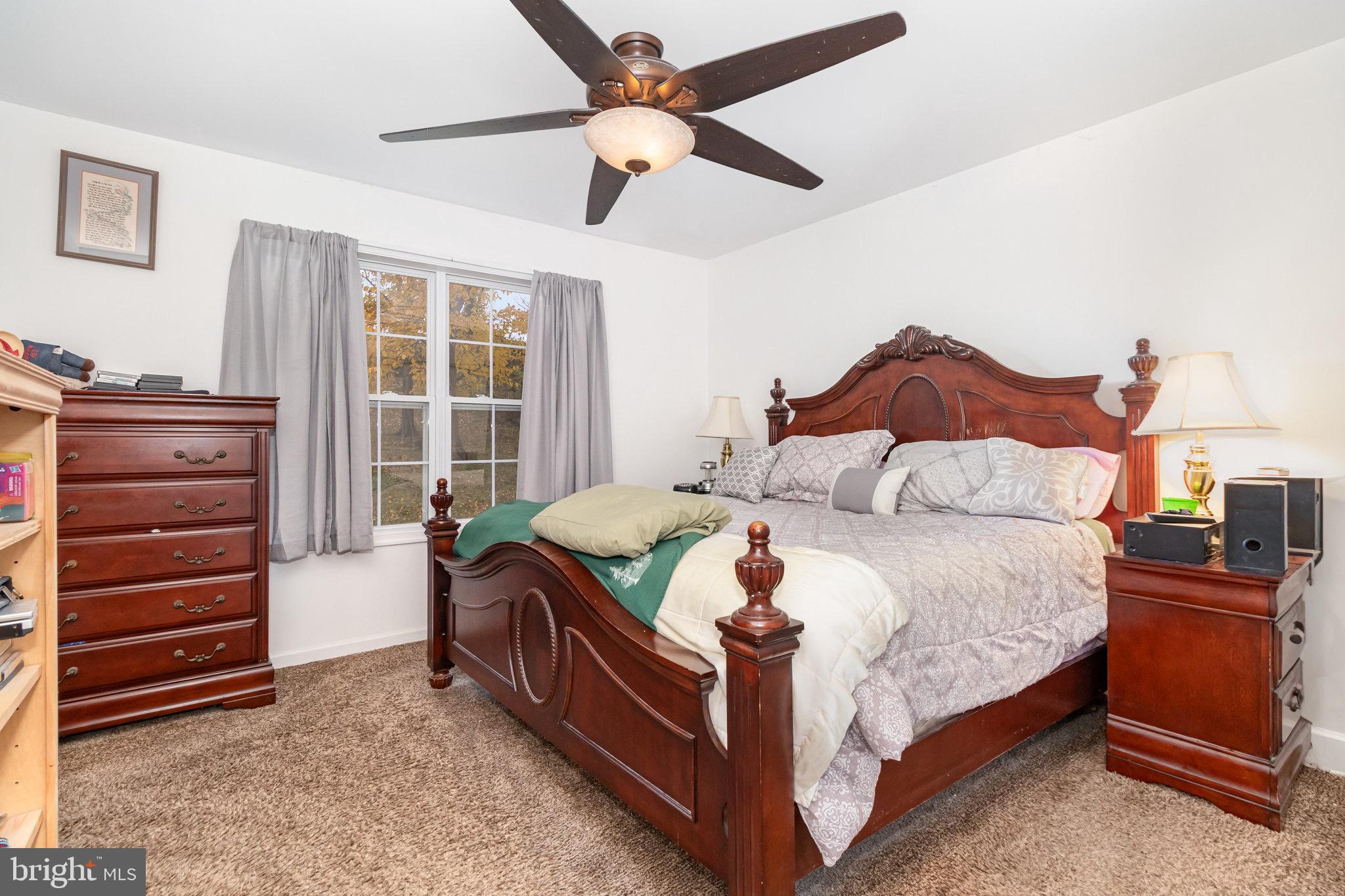 34 Devonshire Place Columbia, PA 17512 - Photo 13 of 28 Primary Bedroom